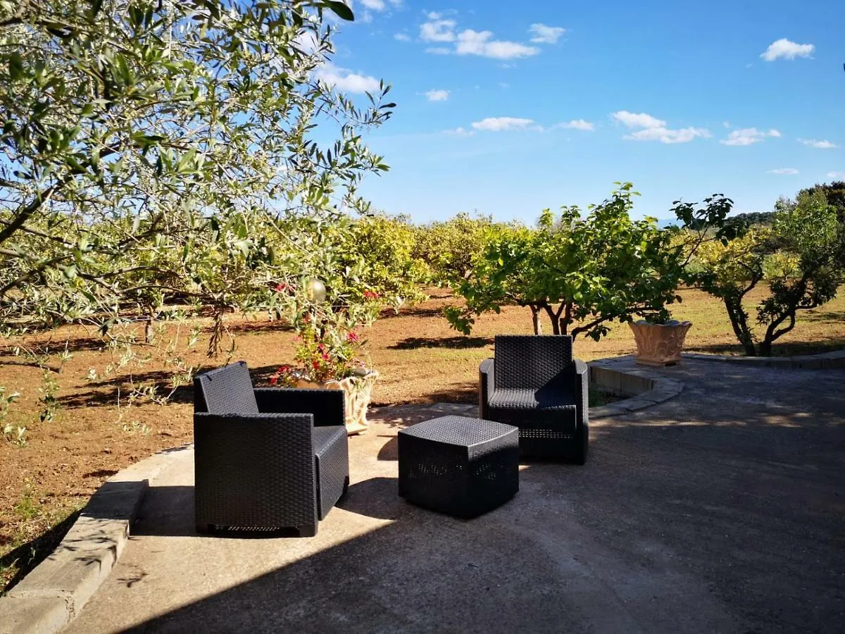 Residenza Rosa Maria Country House Orosei